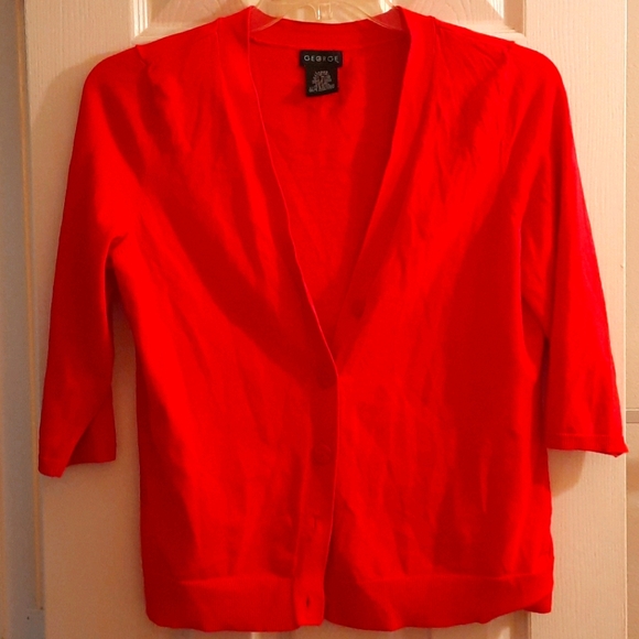 GEORGE. #G - Picture 1 of 2